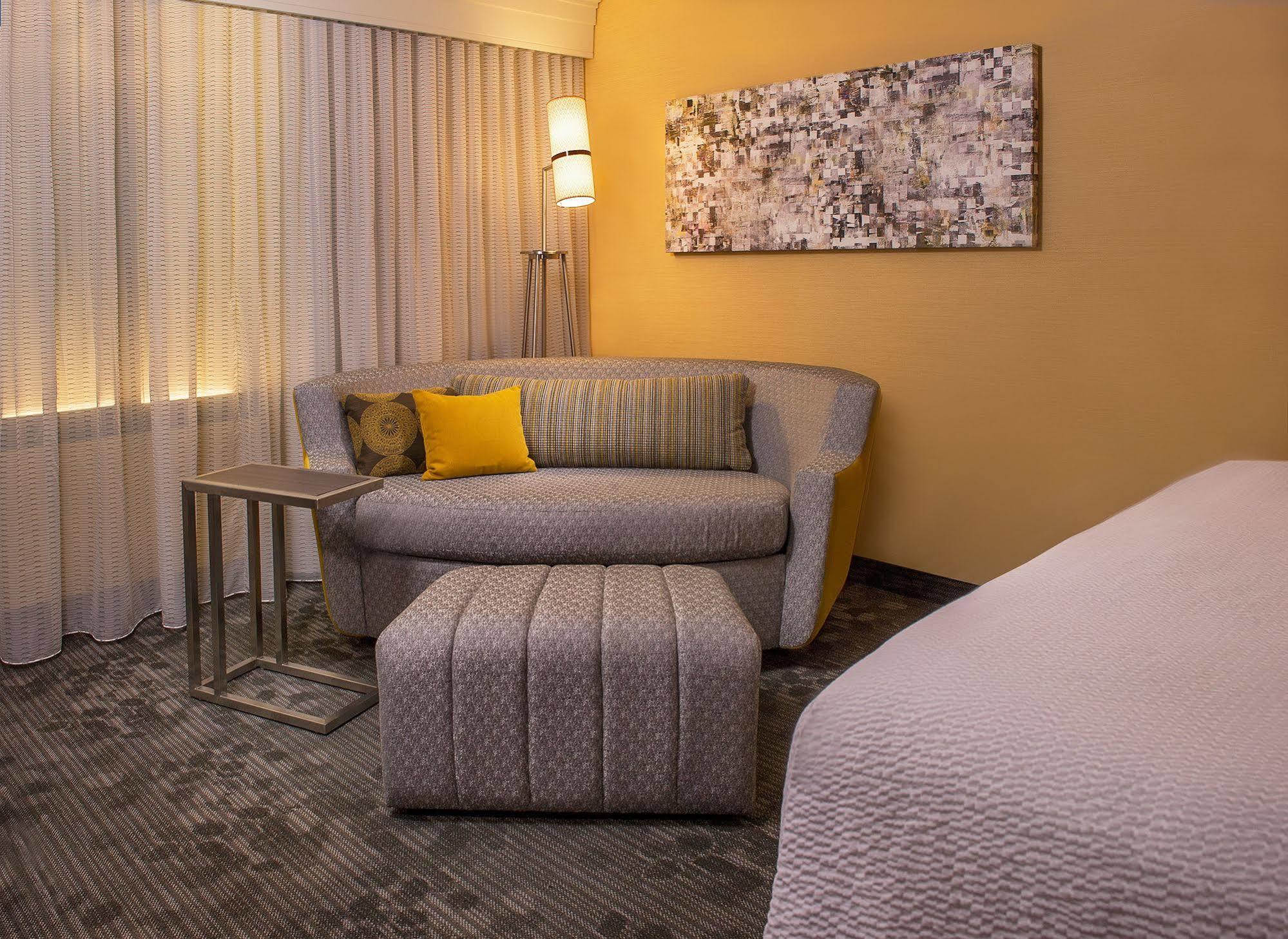 Courtyard By Marriott Lexington North Hotel Kültér fotó